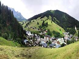 Chalet in Dienten With Mountain Views