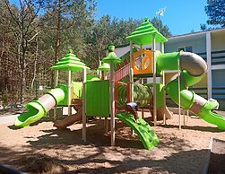 Cozy Holiday Cottages Close to the Beach, Lazy