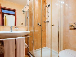 Apartments in Zaton Holiday Resort With Pool