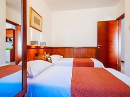 Apartments in Zaton Holiday Resort With Pool