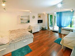 Huge Apartment, Sauna, Rowing Boat Included