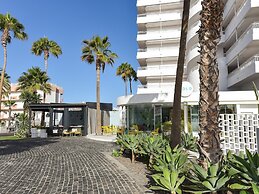 Central Bungalow With Pool