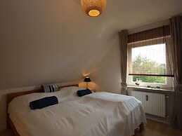 Doppelhaushaelfte in Dornumersiel