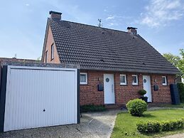 Doppelhaushaelfte in Dornumersiel