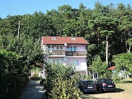 Semi-detached House in Wiselka