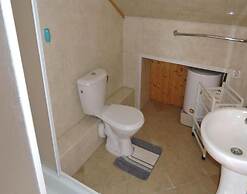 Semi-detached House in Wiselka