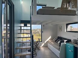 Studio With Terrace and Superb sea View