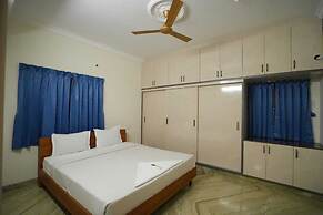 Trimukha homestay