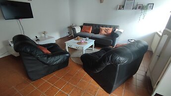 Comfortable Cottage Close to the Beach, Portsall, 2 Canoes