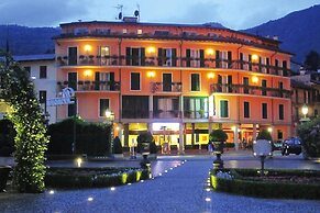 Apartment by Lake Maggiore With Boat Dock