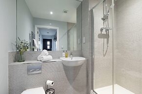 Elliot Oliver- Charming 1 Bed Apartment