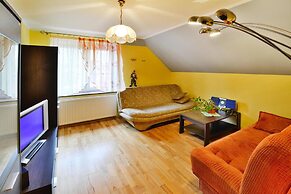 Holiday Home by the Lake, Ostrowiec Slawienski