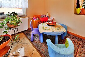 Holiday Home by the Lake, Ostrowiec Slawienski