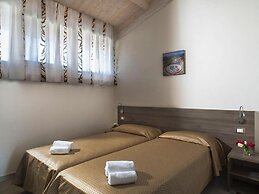 Bungalow in Caorle With Garden Furniture