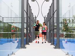 Bungalow in Caorle With Garden Furniture