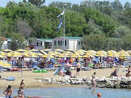 Bungalow in Caorle With Garden Furniture