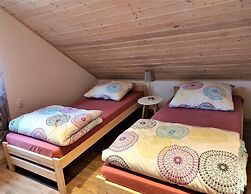 Luxurious Holiday Homes With Terrace