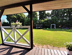 Luxurious Holiday Homes With Terrace