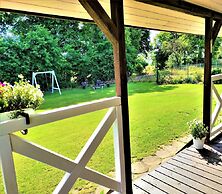 Luxurious Holiday Homes With Terrace