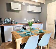 Luxurious Holiday Homes With Terrace