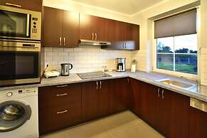 Comfortable Apartment, Pool, Sauna, Jacuzzi