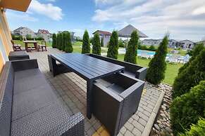 Comfortable Apartment, Pool, Sauna, Jacuzzi