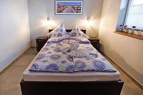 Comfortable Apartment, Pool, Sauna, Jacuzzi