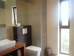 Penthouse for 6 People With sea View