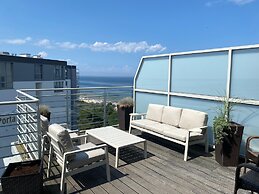 Penthouse for 6 People With sea View