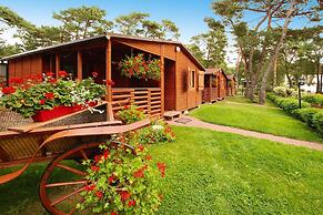 Holiday House Near the Sea, Swimming Pool, Mielno