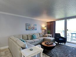 Shoreline Towers 3035