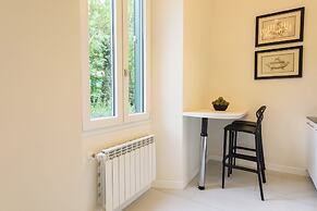 Silvy & Paul apartment by MMega