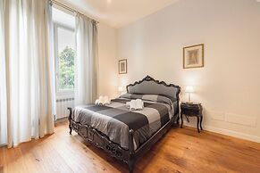 Silvy & Paul apartment by MMega