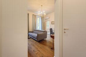 Silvy & Paul apartment by MMega