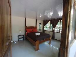 Cool Waters Jungle Camping