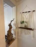 2br-newly Renovated Full Kitchen-3 Mins Asia Dist