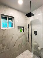 2br-newly Renovated Full Kitchen-3 Mins Asia Dist