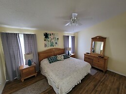 8056 Indian Creek Blvd