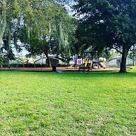 8056 Indian Creek Blvd