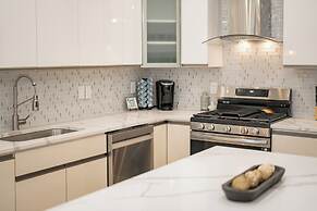 The Row on West Iris