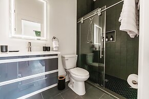 The Row on West Iris