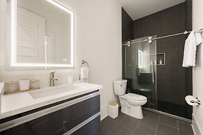 The Row on West Iris