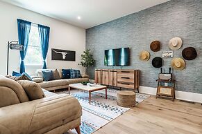 The Row on West Iris