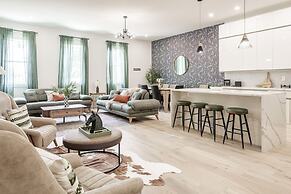 The Row on West Iris