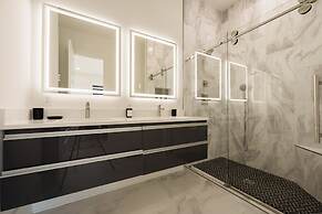 The Row on West Iris