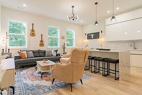 The Row on West Iris