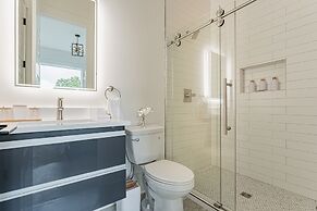 The Row on West Iris