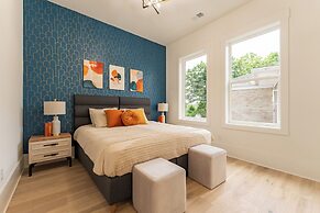 The Row on West Iris