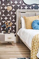 The Row on West Iris