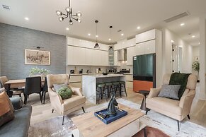 The Row on West Iris